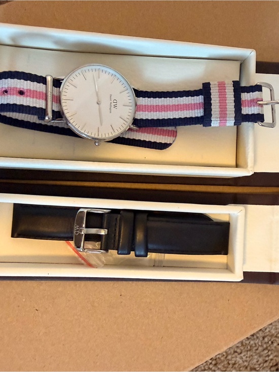 Daniel Wellington Other - Daniel Wellington Classic White Dial Watch